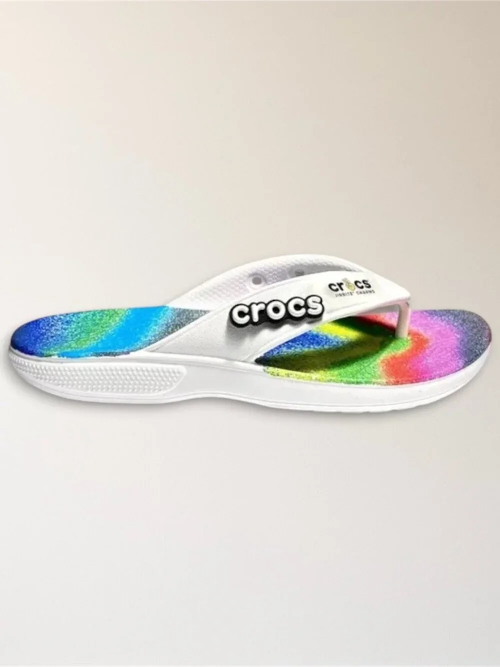 NWT Crocs Classic Flip Rainbow White Spray Tie Dye Sandals Men's 4 Beach Travel